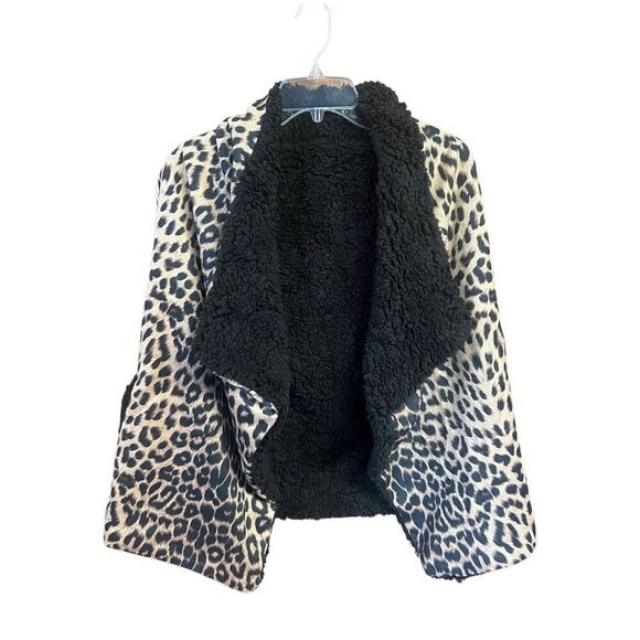 Love of Fashion Animal Print Open Vest poncho One Size NWT - Picture 1 of 7
